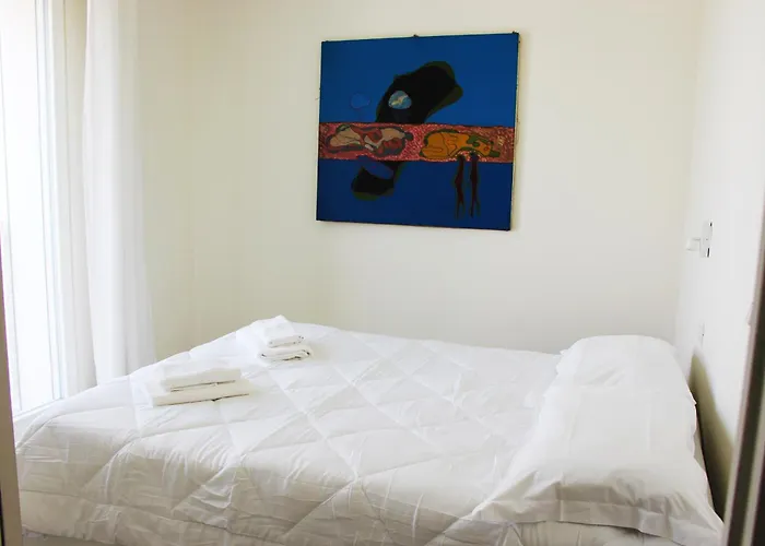 Hbhall Skyline * מילאנו